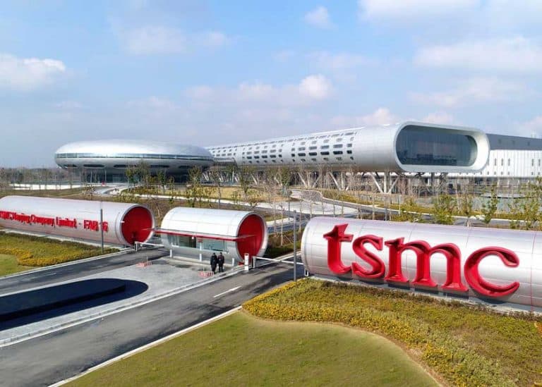 TSMC investirà 100 miliardi di dollari nei prossimi tre anni per fare fronte alla forte richiesta di semiconduttori