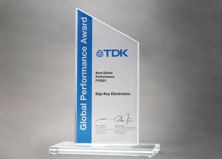 TDK premia Digi-Key Electronics con il Best Global Performance Award per l’anno fiscale 2021