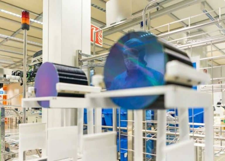 Nei prossimi giorni sono in arrivo le trimestrali di molti produttori di semiconduttori: le aspettative per STMicroelectronics