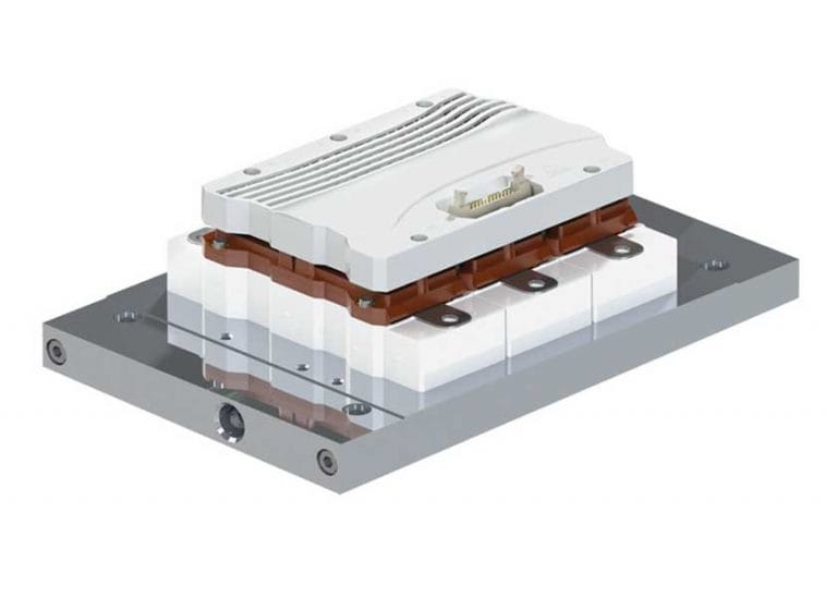 Infineon firma un accordo con Semikron Danfoss per la fornitura di semiconduttori di potenza in silicio per automotive